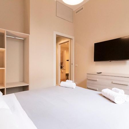 Missori Apartment 1 Milaan Buitenkant foto